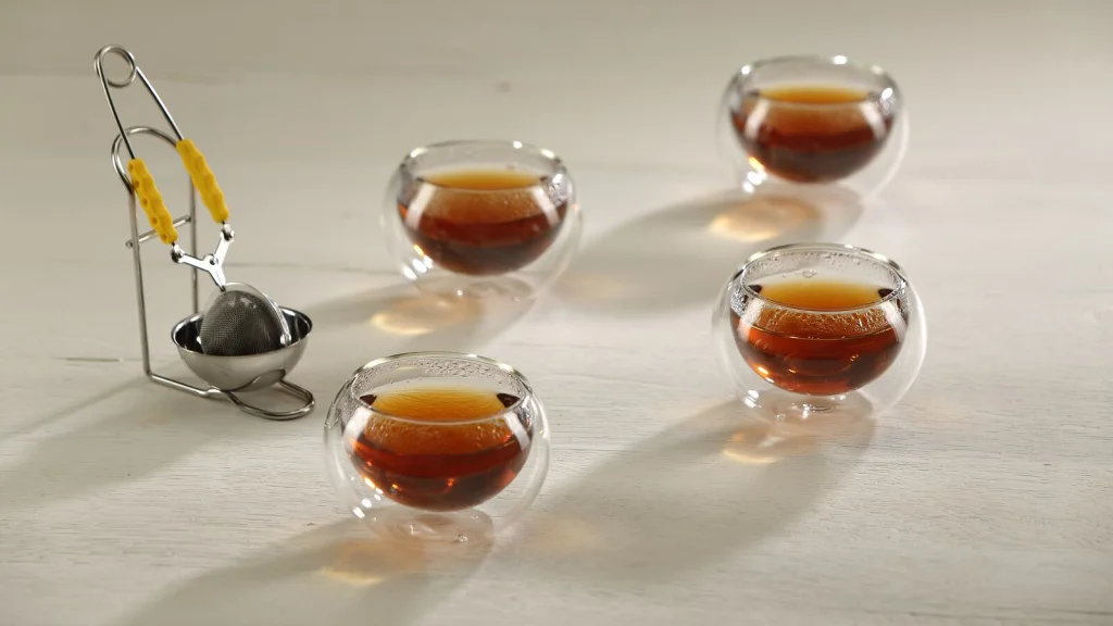 tea-tasting-article-1600x900.jpg
